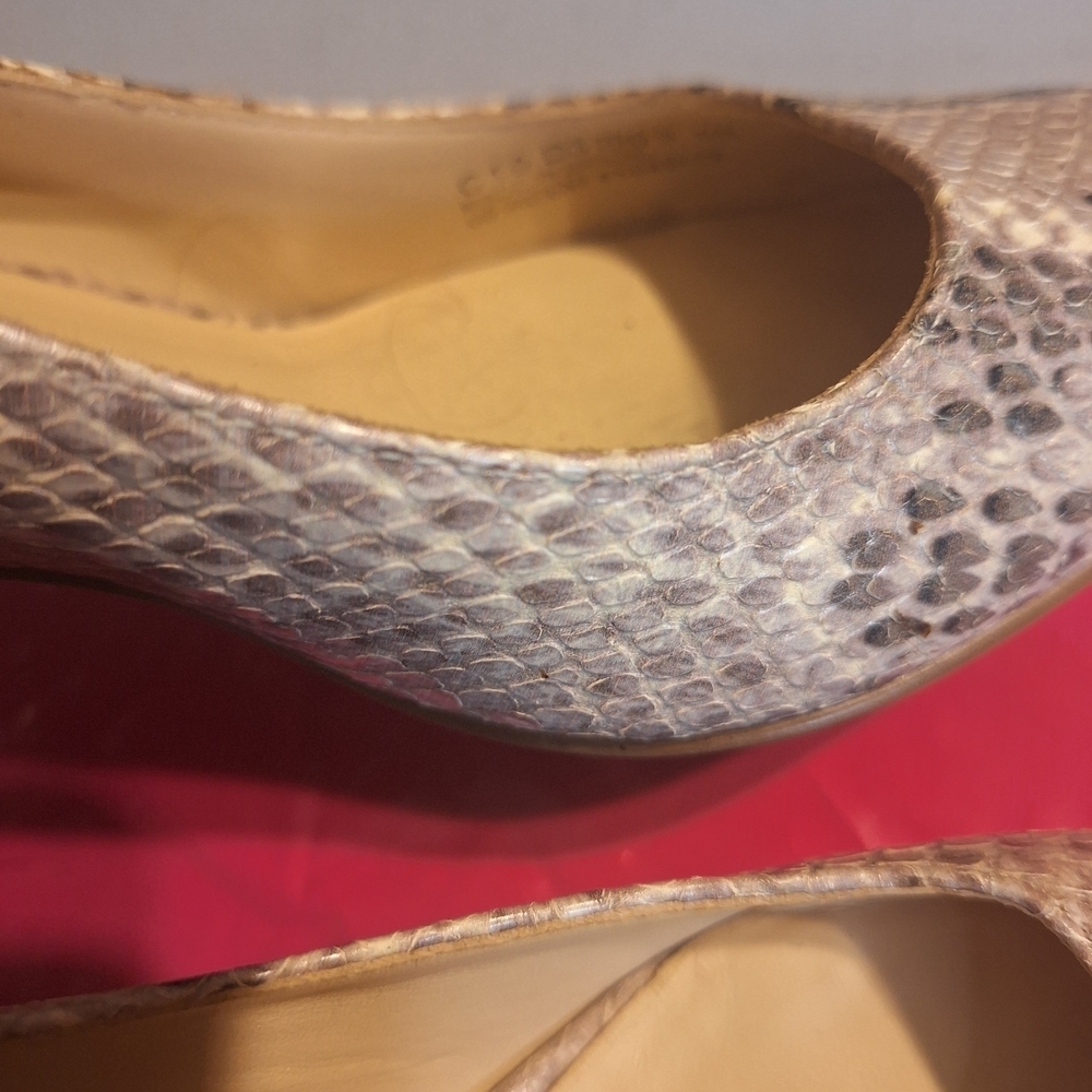 Cole Haan Roccia Snakeskin Pattern  Women's Heels. Size 6 B - Picture 6 of 11